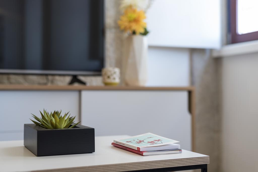 Lovelystay-Modern Loft City Center ポルト エクステリア 写真
