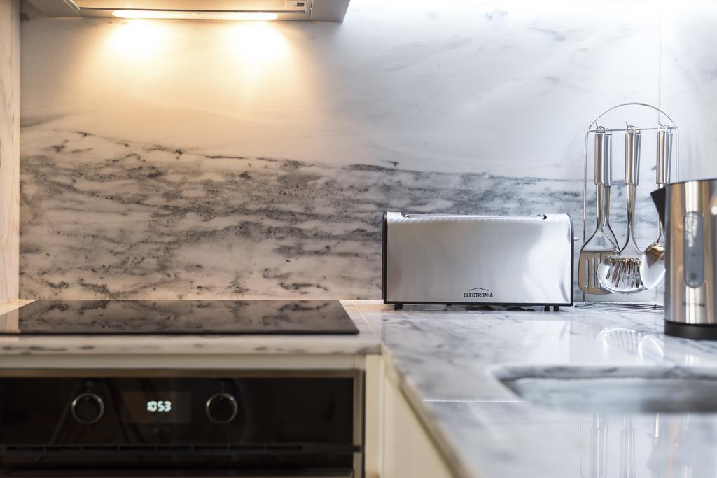 Lovelystay-Modern Loft City Center ポルト エクステリア 写真